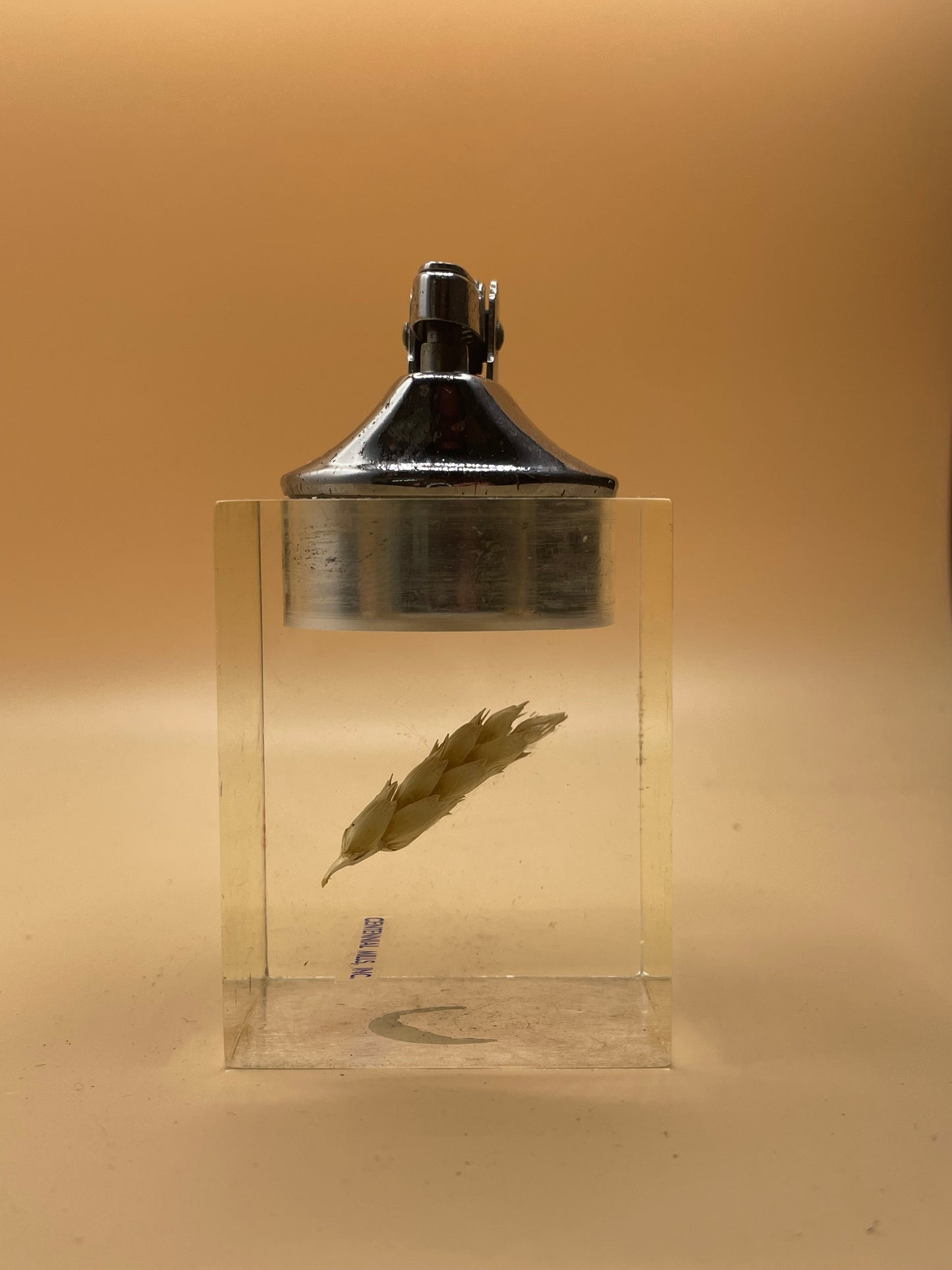 Lucite Wheat Table Lighter