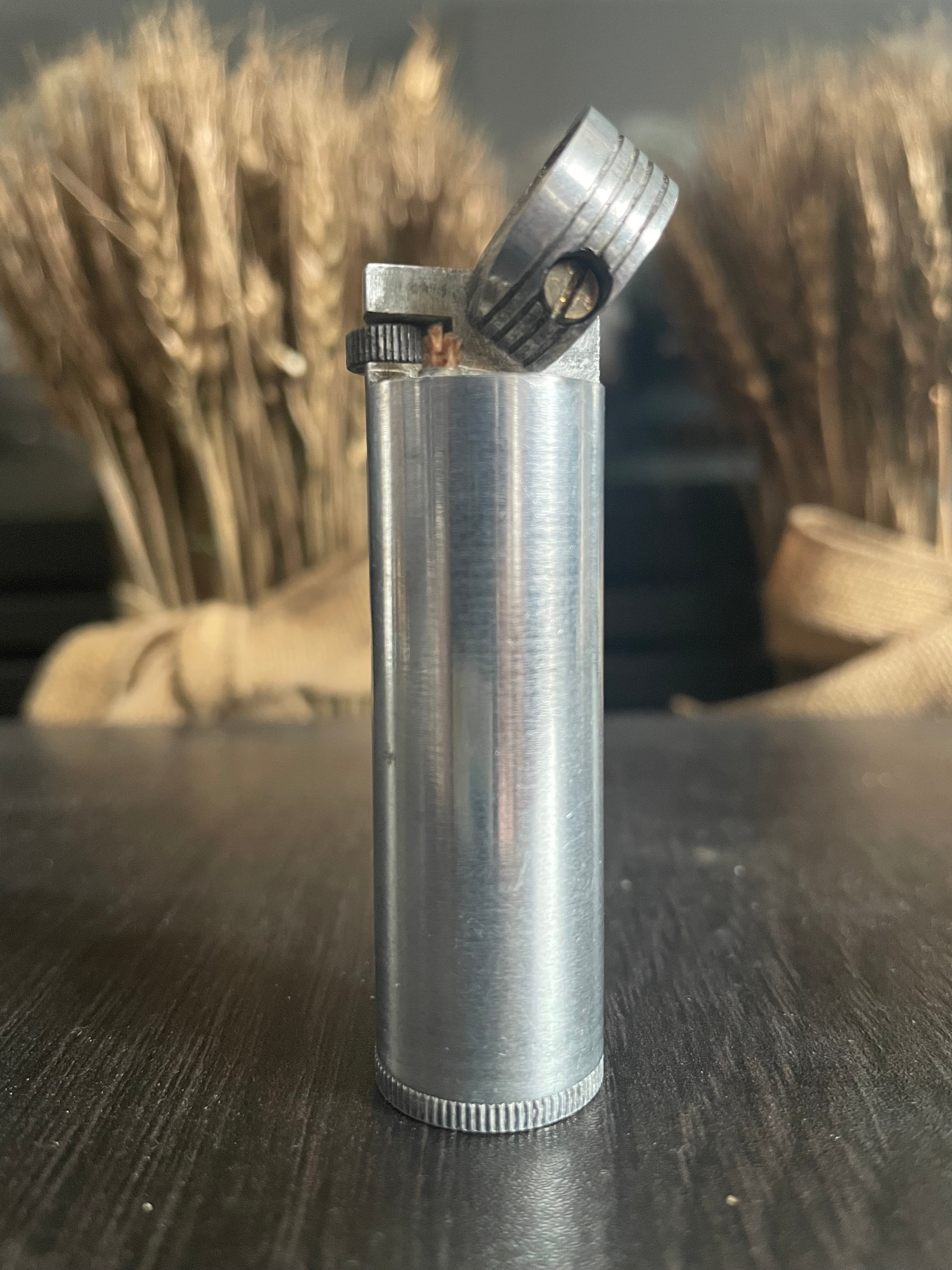 Aluminum Tube Lighter – Timeless Spark
