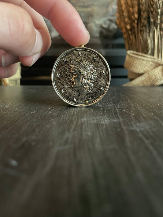 c. 1960s Statue of Liberty Coin Lighter