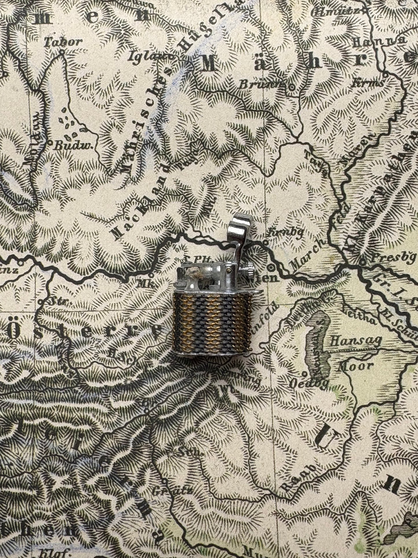 1960s Mini Chain Mail Lift Arm Lighter