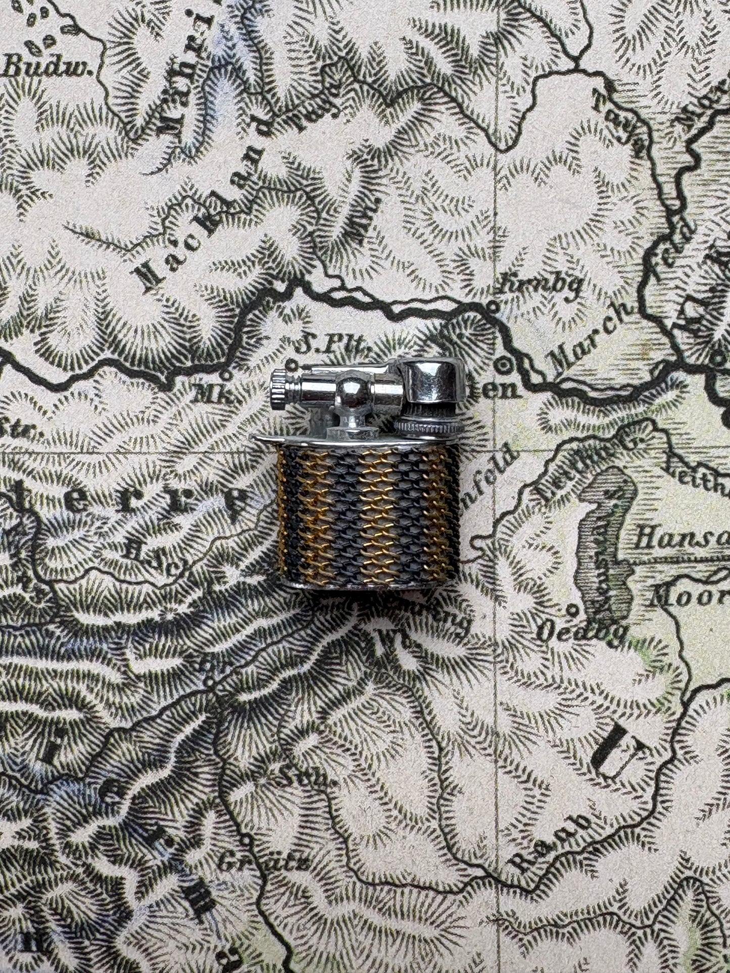 1960s Mini Chain Mail Lift Arm Lighter