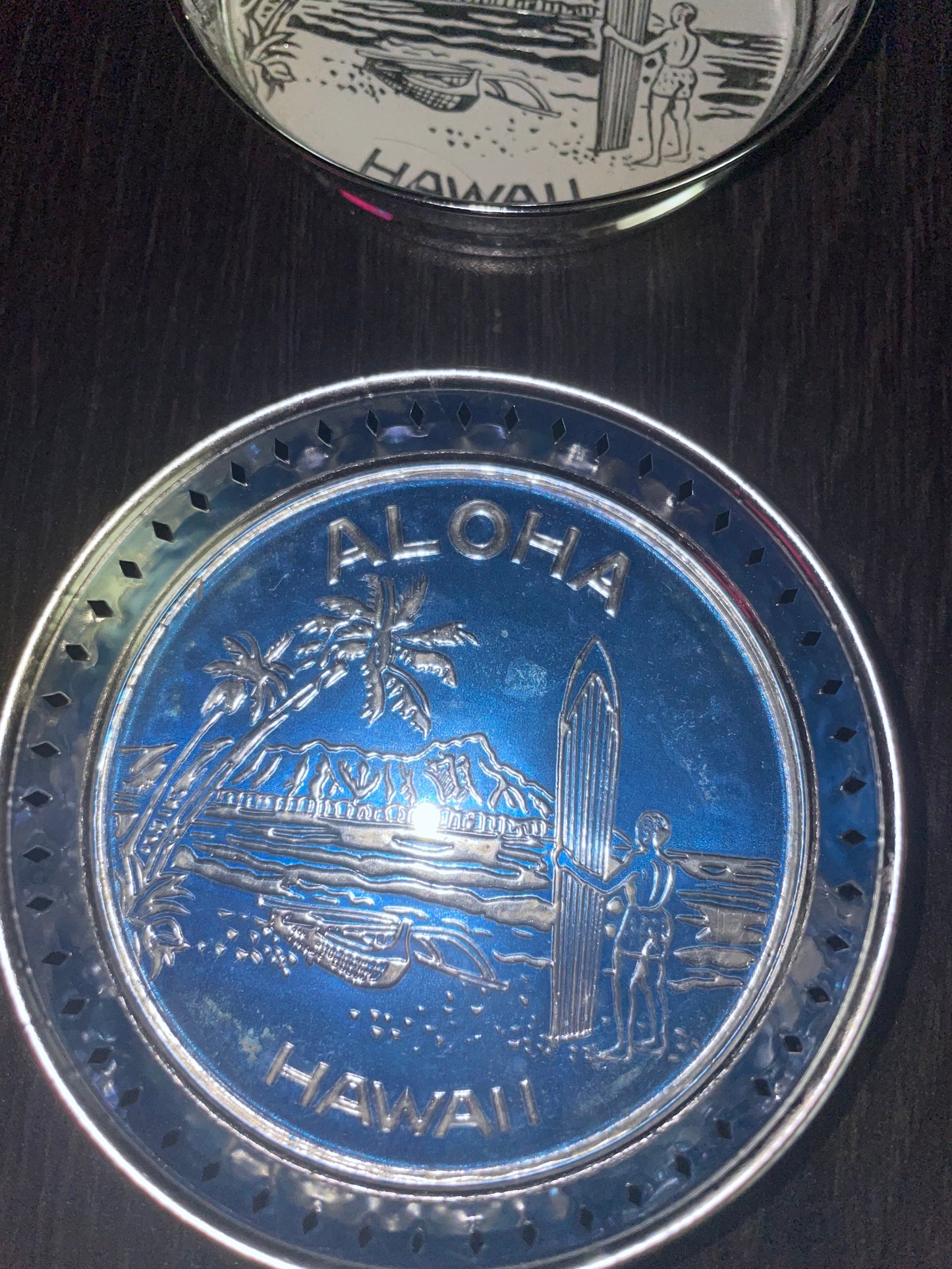 Vintage Hawaii Ashtrays *Set of 4