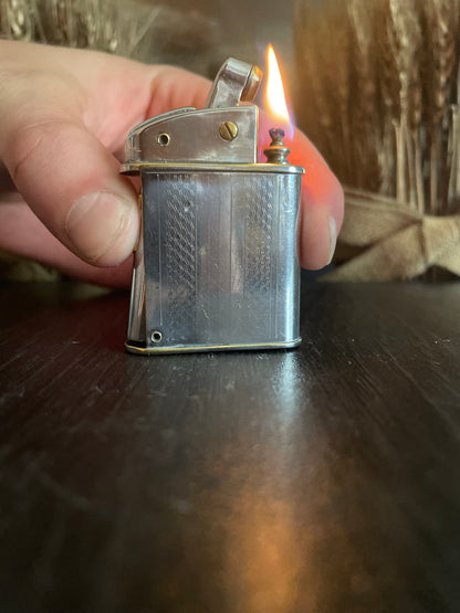 ATC Side-Strike Lighter