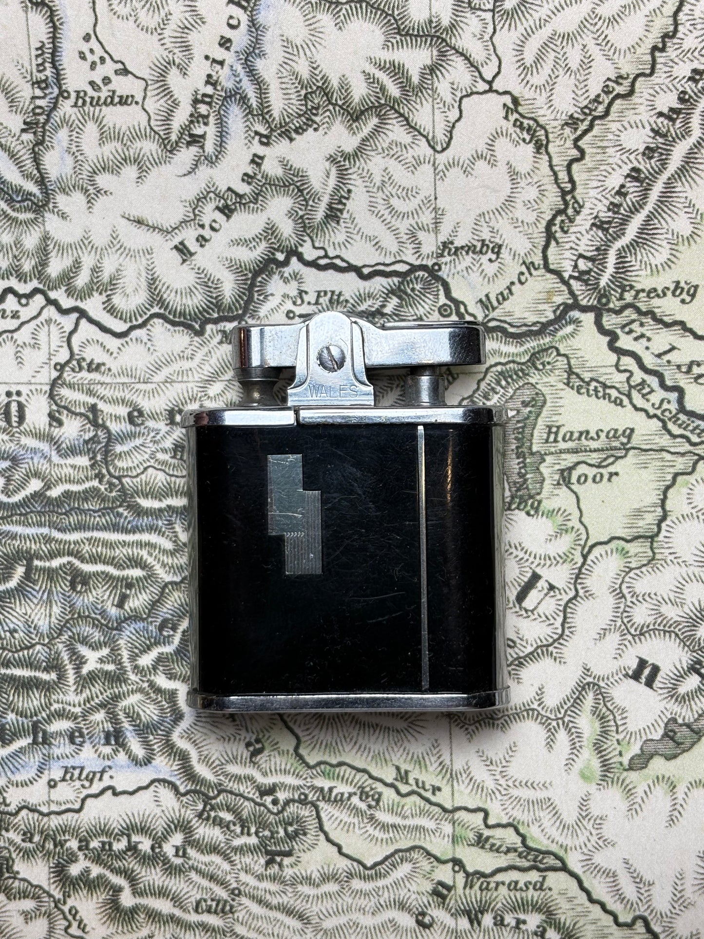 Automatic Lighter W/ Windguard