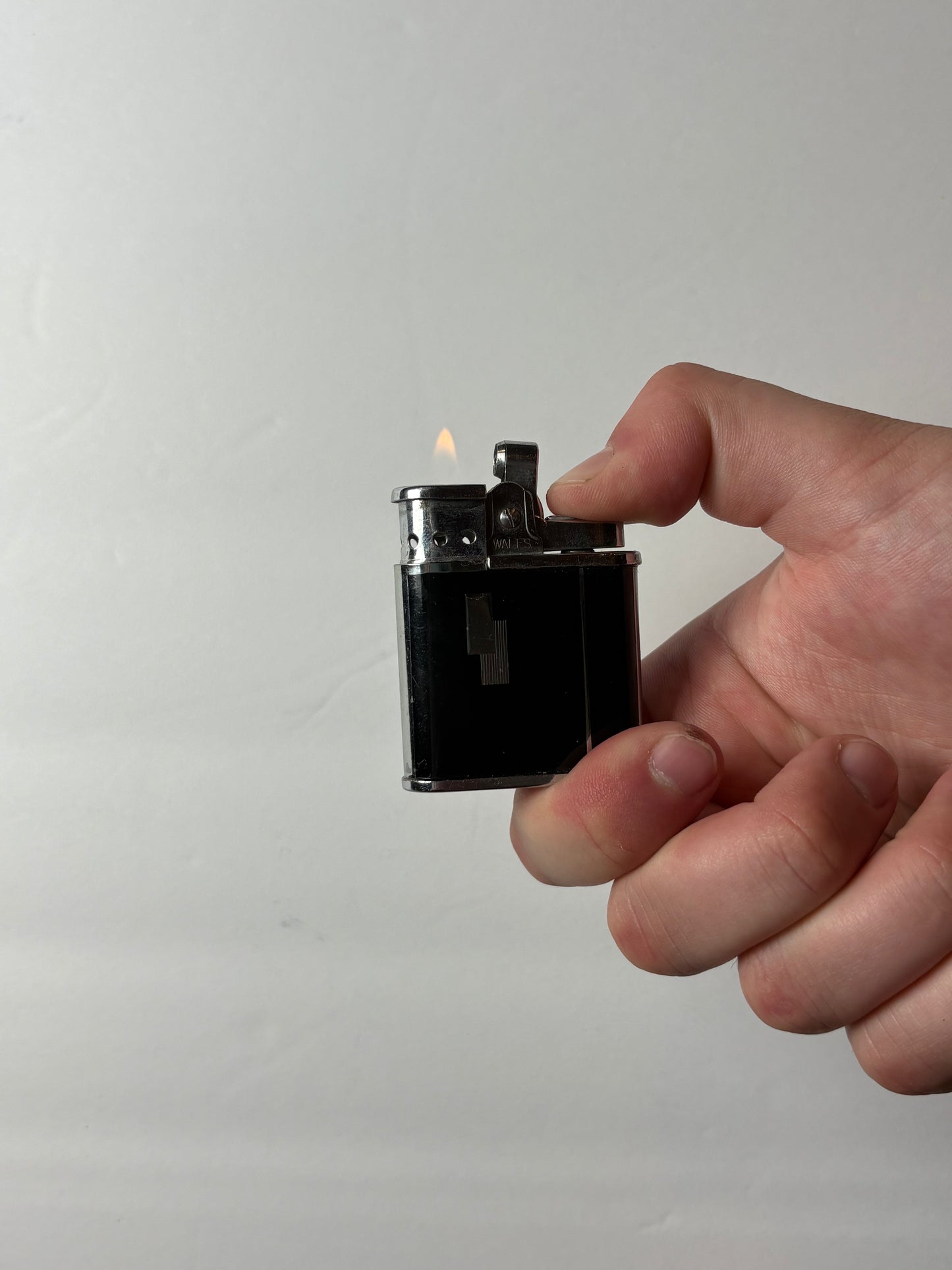 Automatic Lighter W/ Windguard