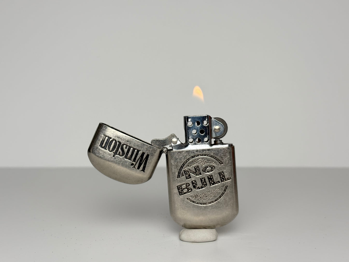 Winston No Bull Lighter