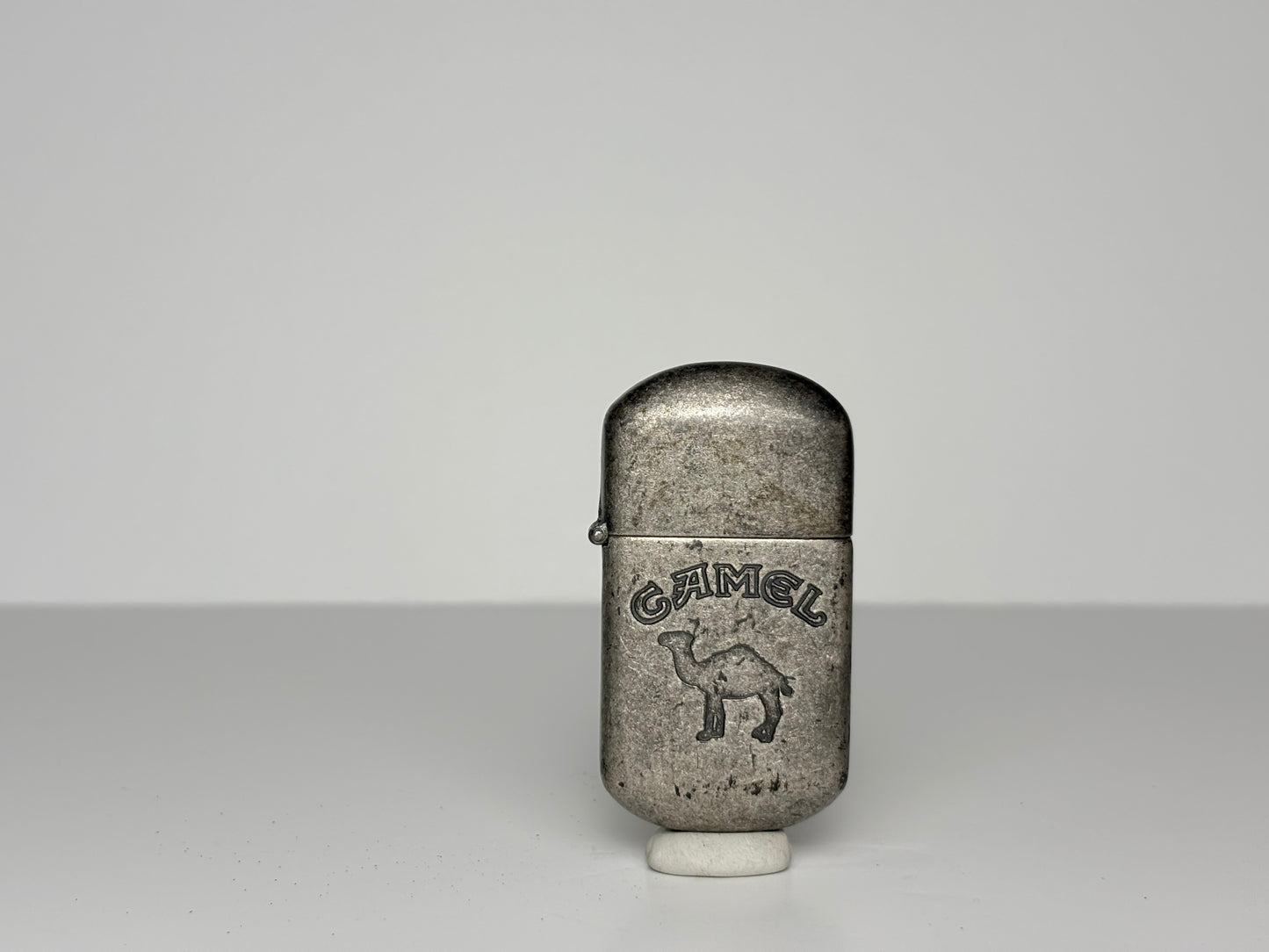 Camel Lighter